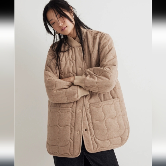 Madewell Quilted Oversized Bomber Jacket - Picture 2 of 8